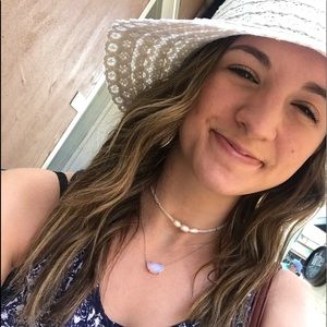 Meet your Posher, Elisabeth